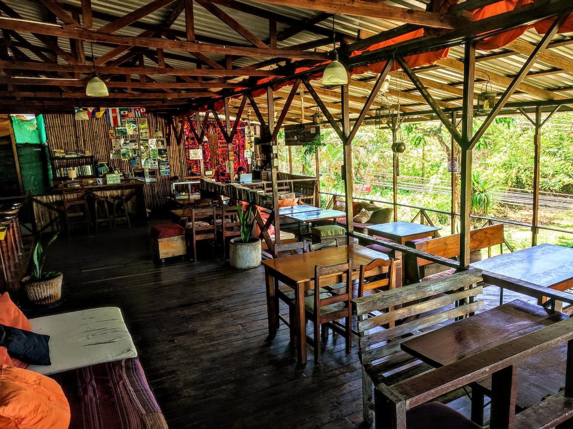 Hostel Plinio 마누엘안토니오 외부 사진